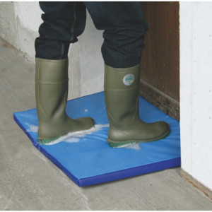 DESINFECTIEMAT IN HOES 85X60X3CM DESINFECTIEMAT IN HOES 85X60X3CM