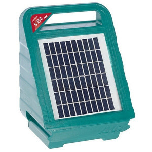AKO SUN POWER S250 SCHRIKDRAADAPPARAAT MET ZONNEPANEEL AKO SUN POWER S250 SCHRIKDRAADAPPARAAT MET ZONNEPANEEL